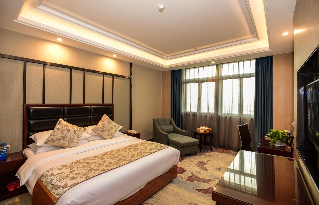 Days Hotel & Suites Shishi เฉวียนโจว ภายนอก รูปภาพ